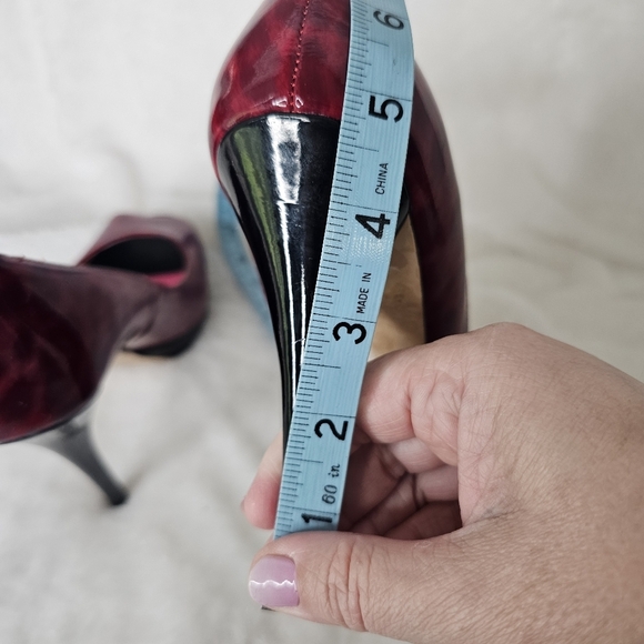 Betsey Johnson “Willow" Patent Red Leopard Peep Toe High‎ Heels Size 8M - Picture 9 of 13